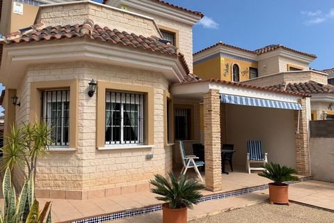 A lovely west facing 2 bedroom detached villa on the much sought after El Raso urbanization. nbsp;On entering the garden, you are met with a very spacious terrace, fully tiled for low maintenance andnbsp;allowing for off road parking with a slightly ...