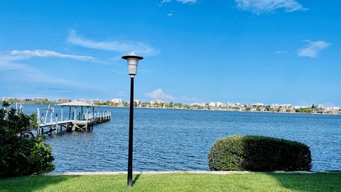 Renovated and Fully Furnished 2 Bedroom, 2 Bathroom Condo in Hidden Harbour of the Palm Beaches. This charming unit features a patio with picturesque views of the tropical pool area, fountain canal, and the serene intracoastal. Owner financing is ava...