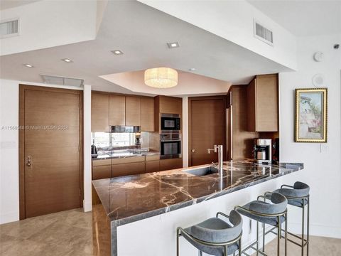 This elegantly remodeled and spacious 2bd/2.5 bath offers beautiful and serene water views from every room. Luxury finishes and designer details come together to create a very special apartment. Fully marbled baths, stunning kitchen, custom doors and...