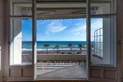 NICE PROMENADE DES ANGLAIS 3/4 room apartment of 118 m² with 14 m2 of terrace facing the sea. In a beautiful Art Deco building with caretaker, high floor. It consists of a double living room and master bedroom with sea view opening onto the terrace, ...