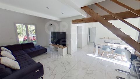 SAINT-FARGEAU (89170)   ONLY AT GREEN KEY IMMO !!   WITH GREEN KEY IMMO - SAVE TIME - 3D VIRTUAL TOUR AVAILABLE!   Between Saint-Fargeau and Saint-Amand-en-Puisaye, located in a green setting, come and discover this house of 122 m2 of living space, c...