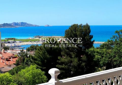 EXCLUSIVE – RARE FOR SALE -CONICHE KENNEDY/ROUCAS WHITE Discover this sumptuous duplex on the top floor of a magnificently restored character residence, offering breathtaking views of the sea. With a total surface area of ​​200m² (171m² Carrez law), ...