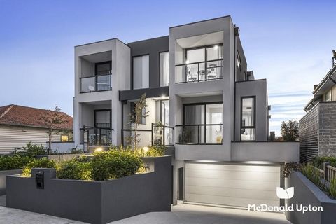 Characterising a spirited pursuit of style and splendour, this innovative piece of home architecture presents executive easy living in a revered Aberfeldie lifestyle precinct. Clever in its configuration and rich in contemporary appeal, a tremendous,...
