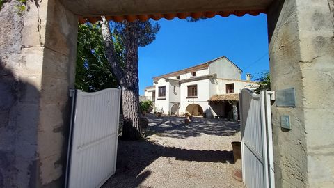 Cabrerolles, 34480, In this small village in the beautiful middle of the vineyards, close to Béziers, the sea, the airport, and the A9, This is a property of character, Former winegrower with large reception courtyard, which will seduce you with its ...