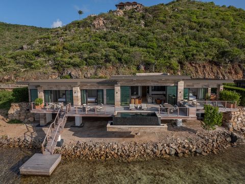 Ocean Villa 3 ligt direct aan de rand van het water zonder tegenslag en is een tropisch toevluchtsoord als geen ander dat je in het Caribisch gebied zult ervaren. Deze door drie slaapkamers ontworpen ontwikkelaar bezit een duizelingwekkende 120 voet ...