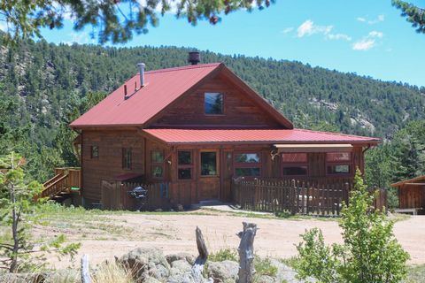 Nestled on 40-acres Hells Canyon Cabin offers an unparalleled rustic retreat with breathtaking views of Rocky Mountain National Park. Here you will find a secluded cabin and some of the best big game hunting in Colorado. The landscape is filled with ...