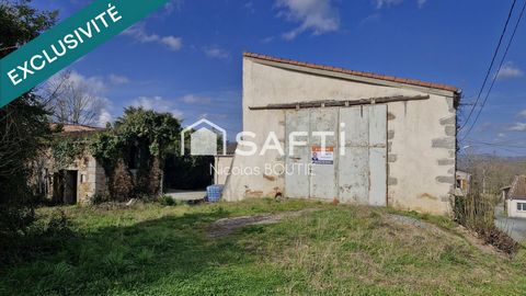 Venez découvrir dans un hameau très calme, à 5 minutes de Castres, cette grange de 120m² sur 2 niveaux, transformable en habitation (CU opérationnel avec avis favorable), sur un terrain de 338 m² avec une petite dépendance en pierre. La toiture, le p...