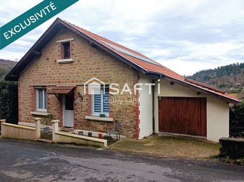 Maison familiale en bon état, avec piscine, panneaux solaires, jardin, garage et dépendances