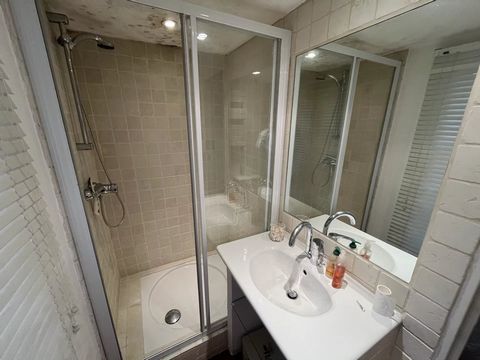 photo no. 10