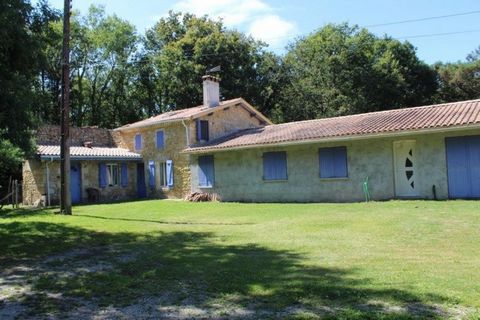 Propriété avec maison en pierre entièrement rénovée et maison à terminer finitions intérieures et dépendances