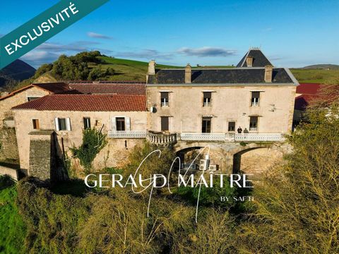 Maison dominante en bord de hameau avec 10 Ha de bois