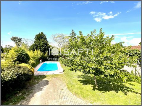 Maison familiale 310m2 avec piscine et garages, proximité centre Lesparre