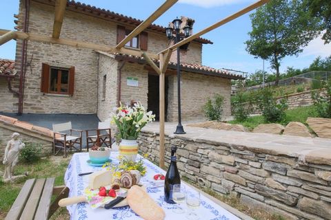 Why stay here? The homely farmhouse with swimming pool is located in Mercatello sul Metauro in Marche. It is perfect for a group of friends or families to have a great time. Things to do around Experience a walk from the Cesta tower via a winding pan...