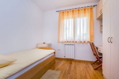 Located just three hundred meters from the cultural and historic center of Vodnjan, villa Cera offers richly furnished interior which stretches over two floors. With five bedrooms, three kitchens three bathrooms and three supplementary sleeping space...