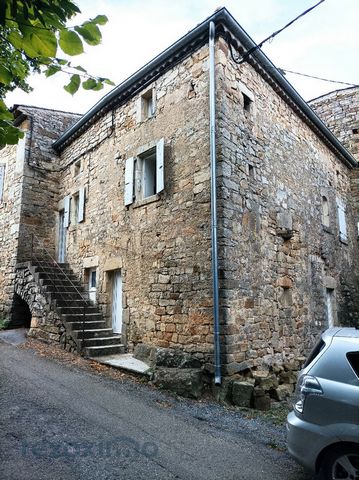 Lablachére(07230)Maison en pierres rénovée .