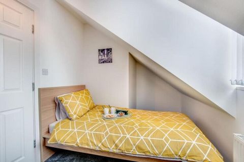 Relax, recharge your batteries and feel like home in a modern, clean, tastefully furnished and safe accommodation situated in Skinningrove. The unit covers a wide range of amenities like TV, Daily housekeeping, Non-smoking rooms, Fire extinguisher, G...