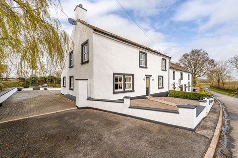 Hillside is currently a one bedroom, ground floor property. Set in a fabulous location, and with generous outside space, this property offers potential to be transformed into a three-bedroom cottage, suitable for a variety of potential buyers.   A la...