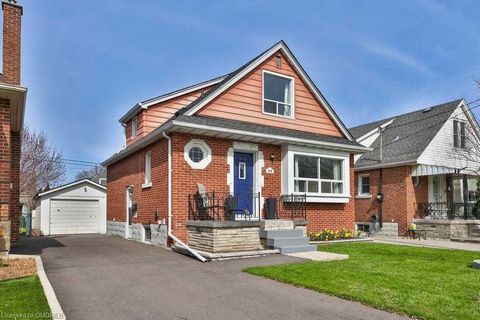 Welcome to 160 Rodgers Rd, a meticulously maintained 1 1/2 storey home in Bartonville, invites you to explore its warmth and undeniable value, a place where you can truly feel at home. This charming home boasts 2+1 Bedrooms, 2 full 4-piece Bathrooms,...