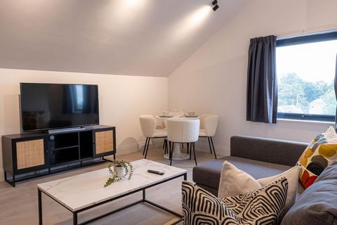 Indulge in a cozy and convenient stay at these studio apartments, each featuring a comfortable double bed accommodating up to 2 guests. The fully equipped kitchen provides the option for self-catering, while the nearby train station, just a 5-minute ...