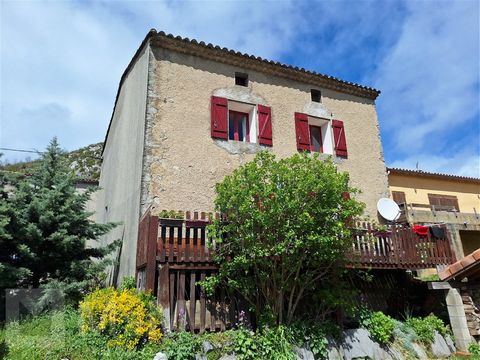 M M IMMOBILIER presents this cocooning village house of 132m² usable space, located in the quiet village of Belvis, with lovely mountain views. GROUND FLOOR : entrance/hallway, pantry/laundry room, open kitchen / dining room / living room, bathroom a...