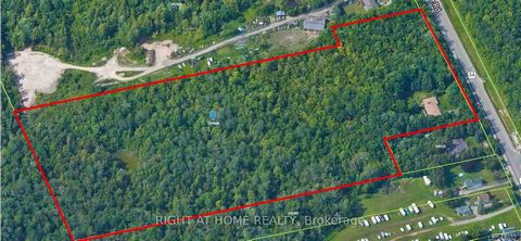 Discover a gem on this expansive 17-acre plot, perfectly positioned between Highways 401 and 407. With 452 feet of prime frontage on Courtice Rd and adjacent to a well-established subdivision, it's a developer's dream. Experience downtown Courtice's ...
