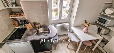 EXCLUSIVITY FLAT&HOUSE - lots of 3 studios renovated 4 years ago. Located 50 m from the tram Vincent Gache line 2 and 3. 300 m from the shops of République and rue Louis Blanc. Busway 5 nearby. Located in Rue Grande Biesse, we are in a popular locati...