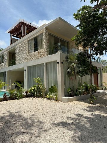 The villas are designed to maximize the experience of connecting with nature. The open-plan interiors are designed to provide total comfort, and the design of the windows magnifies the visual spaciousness and brightness of its surroundings. The rooms...