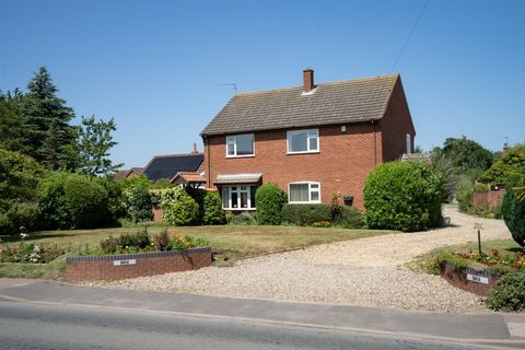 This home sits in large gardens in a popular Broadland village, known for winning a number of ‘Britain in Bloom’ titles. There’s a spacious annexe for multi-generational living, a garage with workshop and a large greenhouse, so it’s ideal for anyone ...