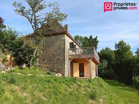 Charming country house, 5 rooms, 100 m², 3 bedrooms on more than 3,000 m² of land, 15 minutes from Cahors 46000 and distributed as follows: - On the ground floor an entrance (with large separate toilet) opening onto an open and equipped kitchen. A la...