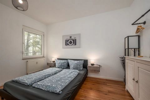 Experience Leipzig life in this cozy apartment, perfect for up to 4 guests. The inviting apartment has a bedroom, a large hallway with wardrobe, a fully equipped kitchen, a sofa bed in the living room and a combined living and dining area. The bathro...