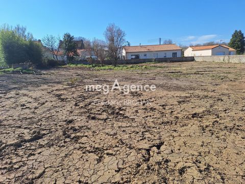 Terrain dans lotissement centre bourg proche Nantes, Montaigu, Challans, La Roche/Yon