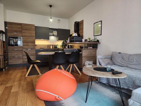 Superbe Appartement 3 Pièces avec Jardin et parking - Proche Métro Montreuil Hôpital
