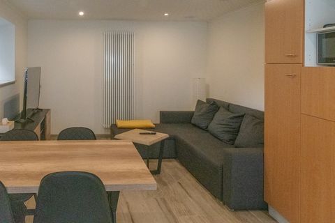 This charming holiday home, perfect for four guests and up to three dogs, is just a two-minute walk from the vibrant centre of La Roche. The recently renovated house offers an ideal base to enjoy the local charm and beautiful surroundings. The house ...