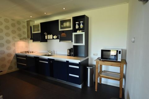 These lovely holiday apartments are beautifully situated just outside Workum, one of the Frisian Eleven Cities. The apartments are built in a large farm located in the Workumer Mar. The interior is light and modern, with a clear eye for comfort. Apar...
