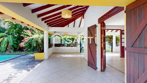 Maison de Type 5 avec Piscine aux Trois Ilets