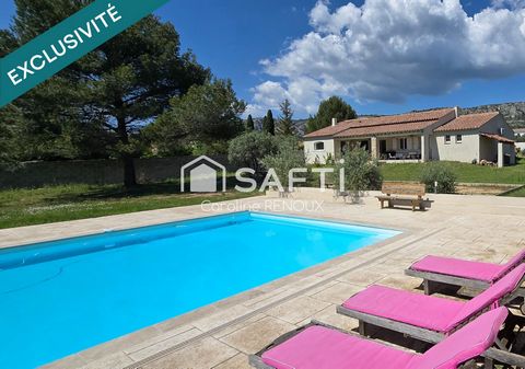 Mérindol Villa de 160 m² sur 3300 m² de terrain , garage, cave, piscine
