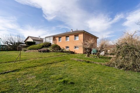 Maison à vendre 6 pièces proche de MACON (71)