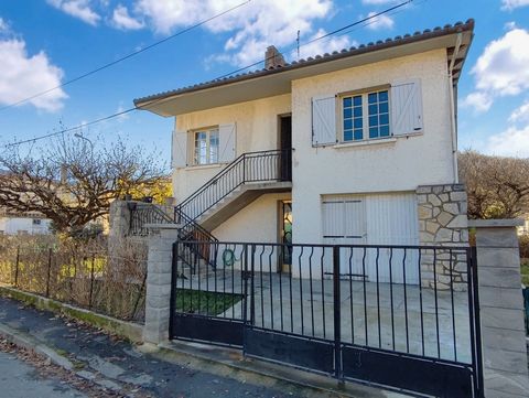 Maison sur deux niveaux indépendants avec jardin et garage