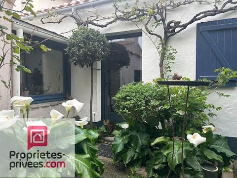 NOIRMOUTIER (85330) - 50m from the beach of Vieil LOVE AT first sight! Charming 3 bedroom house in Noirmoutier, Vieil beach. Great location just a few meters from the beach! With a charming garden, this house offers an enchanting living environment.....