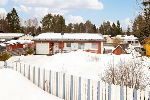 A cozy and clean detached house that has been well taken care of and well renovated over the years. Among other things, the windows were renewed, the water pipes were surface mounted, the kitchen and washrooms were renovated. More bedroom space can b...