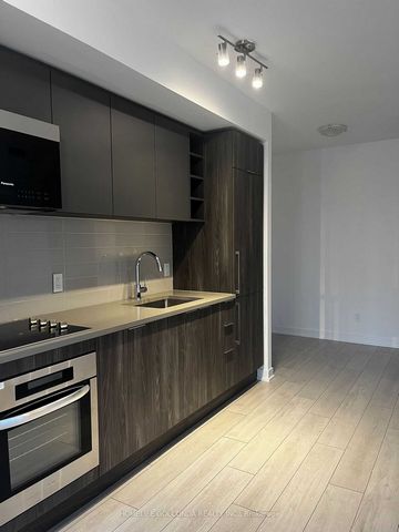 *KSQUARE CONDO*1BEDROOM + STUDY SPACE. FUNCATIONAL LAYOUT W/OPEN CONCEPT. CLOSE TO HWY 401/404,TTC BUS STOP&GO STATION. WALKING DISTANCE TO EVERTHING YOU NEED (SHOPPING MALL/SUPERMARKET/SCHOOL/EATERY. ONE(1) UNDERGROUND PARKING SPACE INCLUDED.