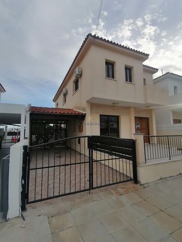 Located in Larnaca. Wonderful, Three Bedroom, Detached House in Vergina area, Larnaca. Amazing location, close to all amenities such as schools, major supermarkets, banks, coffee shops etc. The new Metropolis Mall of Larnaca is only 3 minutes away. V...