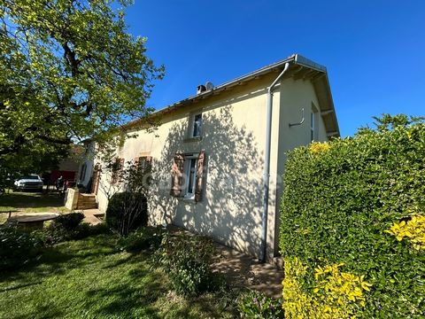 Dpt Dordogne (24), à vendre SAINT SULPICE D'EXCIDEUIL maison P7 de 182,21 m² - Terrain de plus de 2 hectares - Plain pied