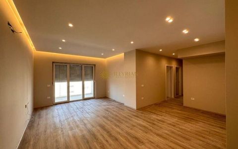 The apartment is part of the Park Life Residence near the Animal Hospital. General information Total area 110 m2. Internal area 100 m2. 1st residential floor. Organized in Living Room Kitchen 2 Bedrooms 2 Toilets Balconies Other information Building ...