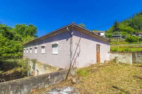 Property Identification: ZMPT564119 Unique Opportunity: Small Farm with House to Restore and Exuberant Nature! Description: Welcome to your refuge in the heart of nature, just a few minutes from Vila Verde and at the foot of the stunning Serra do Ger...