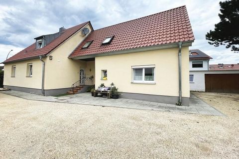 * A wide range of possibilities ! * The two semi-detached houses, which have been converted into attics, were extensively and comprehensively renovated between 2009 and 2012: 3-fold glazed windows, façade insulation, renewal of the water and electric...