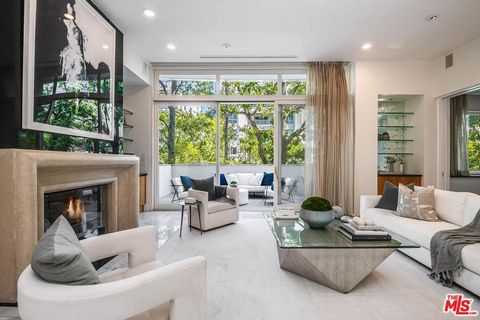 Spectacular Beverly Hills Condominium offering apx. 3,283 sq.ft. of living space in a fabulous building consisting of only five units, each occupying their own floor. Designed by renowned architects Fields & Devereaux, this condominium features 3 bed...