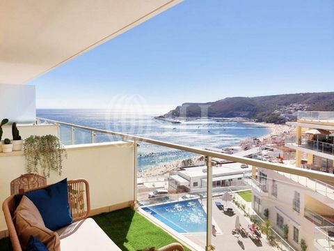 2-bedroom apartment with 114 sqm of gross private area and two parking spaces, located in the Sesimbra Cliffs building, offering unobstructed sea views, in Sesimbra. It comprises 2 ensuite bedrooms and 2 bathrooms. This condominium features a swimmin...