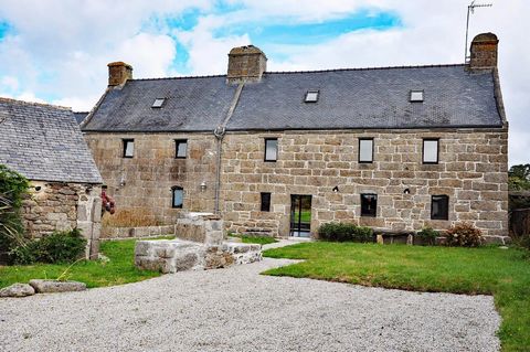 An der Spitze des Finistère... Â mit Blick auf die Inseln®Ushant und Molëne in der Nähe der Anlegestelle für die Inseln®der Iroise-See. PIERRES ET MER präsentiert©diese große und helle Residenz aus dem 16. Jahrhundert. Ehemaliges Kapitänshaus und Kap...