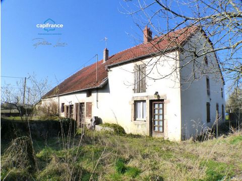 Vous cherchez une bâtisse ancienne avec du potentiel à rénover ? A l'écart du centre-ville d'Auxonne, cette maison en pierre très saine vous attend avec sa partie habitation de 5 pièces principales de belle surface en plain-pied et ses grands volumes...